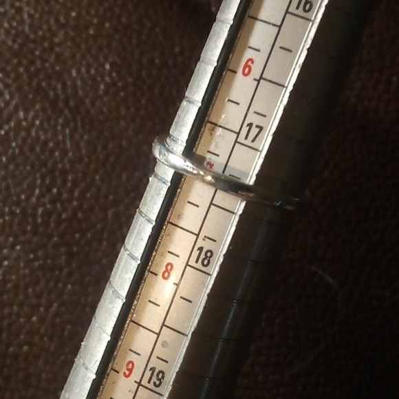 Sterling Silver Twisted Heart Ring - Size 7 - Picture 6 of 6